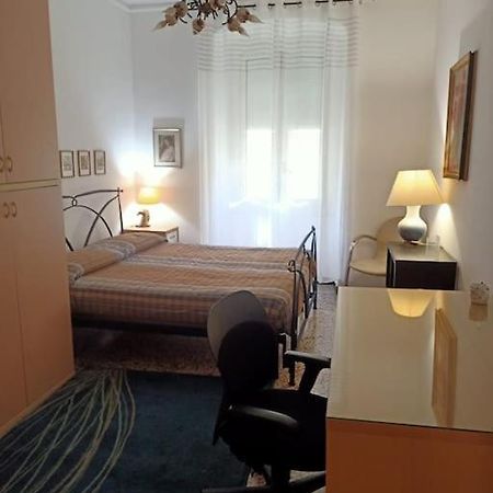 Appartamento Zona Centro Foce 热那亚 外观 照片