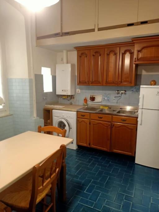 Appartamento Zona Centro Foce 热那亚 外观 照片