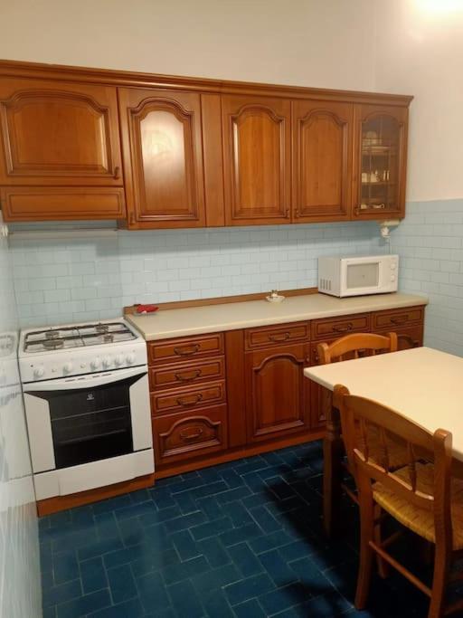 Appartamento Zona Centro Foce 热那亚 外观 照片